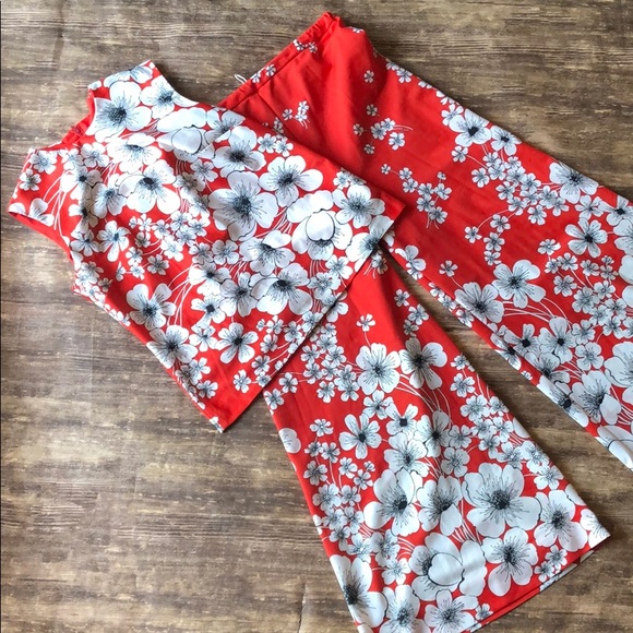 Vintage Pants - Vintage 70s floral two piece outfit bell bottom